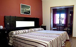 Habitación Burdeos