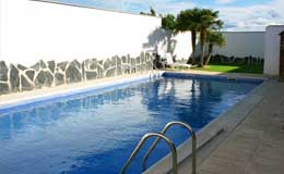 Piscina exterior de 60m3